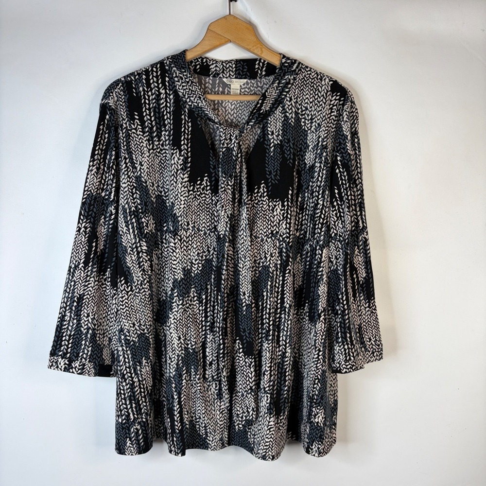 Cato Blouse Women 22/24W Black White Grey Tie Neck Abstract 3/4 Sleeve Top